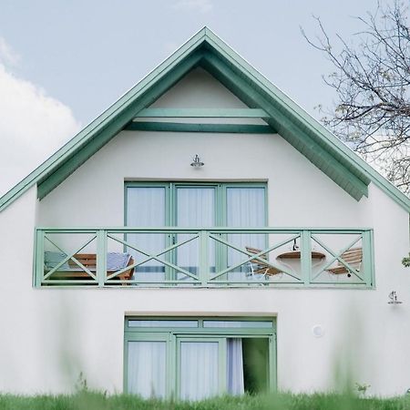 Cukormadar Vendeghaz Lovas Villa Екстериор снимка